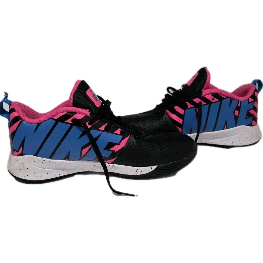 Nike Young Kids Team Hustle Quick 2 CQ9438-001 Running‎ Sneakers 7Y (Women 8)